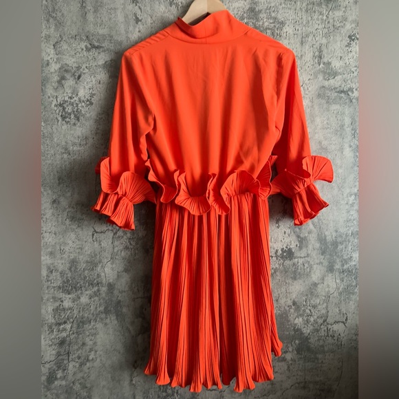 Stunning Orange dress with deep v neck and ruffle detail spring/summer dress - Picture 11 of 15